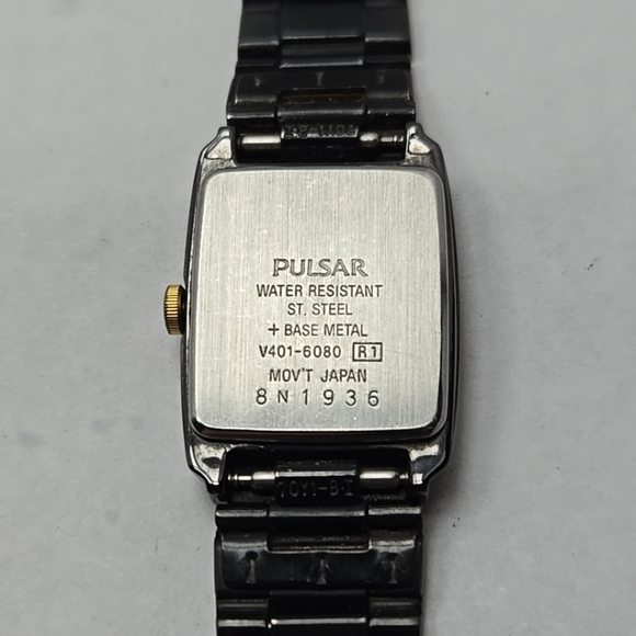 Womens Vintage Pulsar Watch Black Gold Tone Rectangle V401-6080 New Battery - Picture 9 of 9